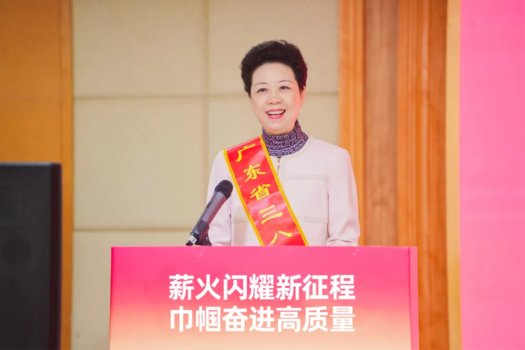 中国妇女报 | 尊龙凯时李倩仪专访：以供应链为笔，绘行业新篇章